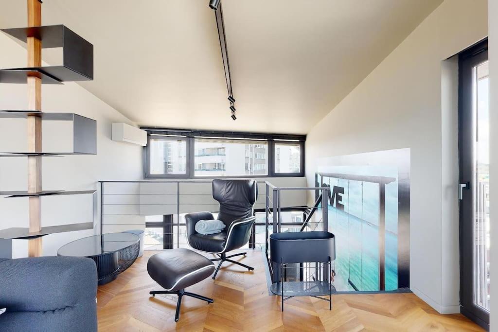ブラチスラヴァStylovy Loft S Ohromnou Terasouアパートメント エクステリア 写真